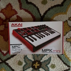 AKAI professional MPK MIDI keyboard